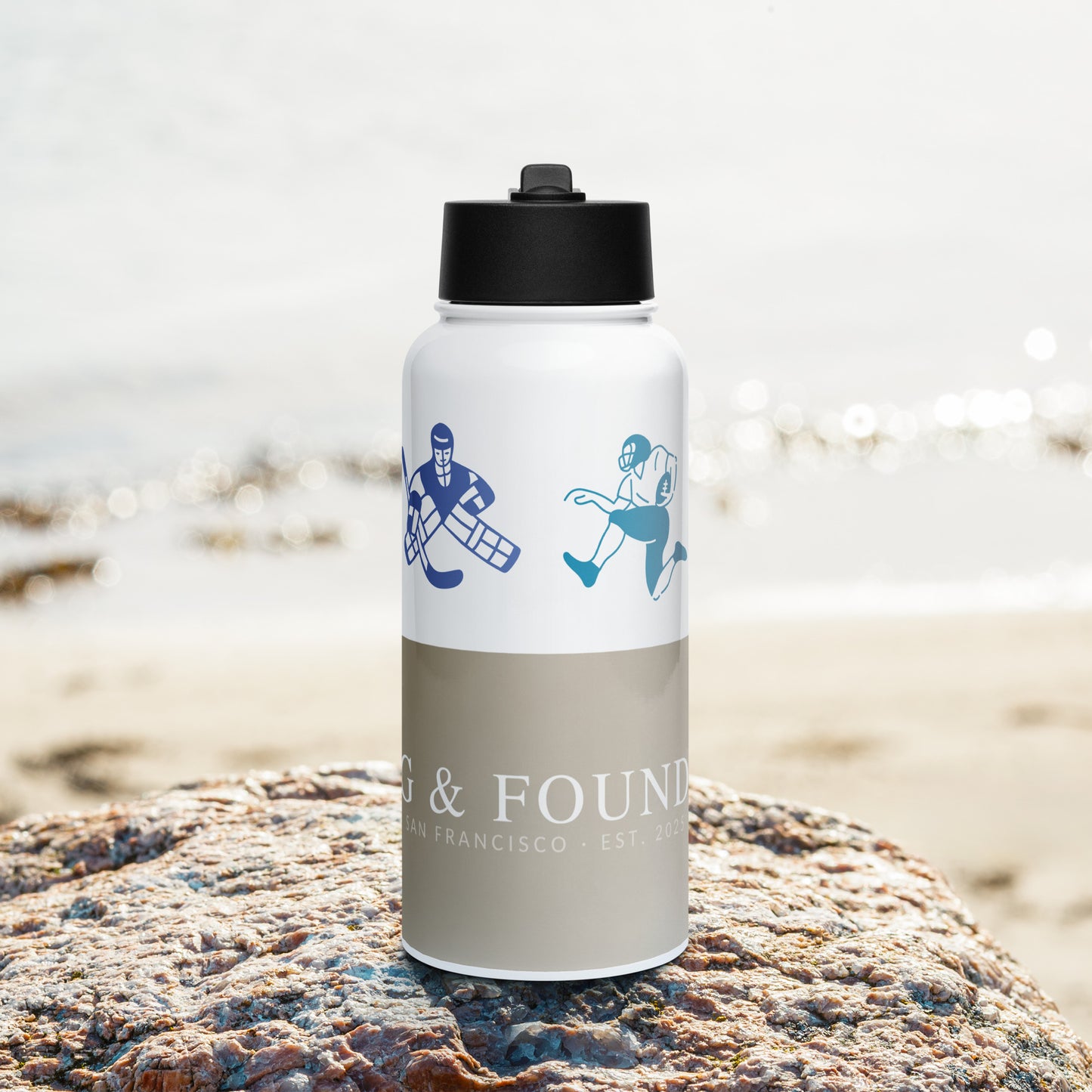 Marina Khaki water bottle 32oz front — Fog & Foundry