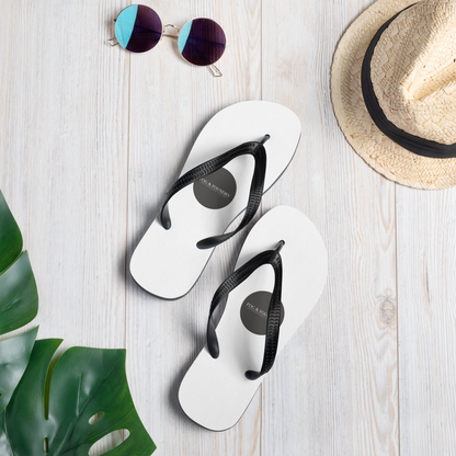 Fog & Foundry flip-flops lifestyle view 1
